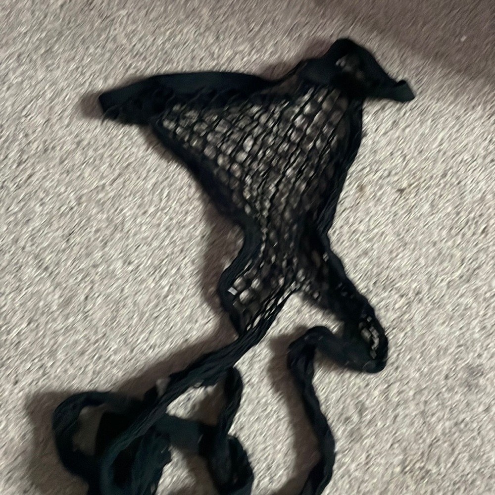 Fishnet leggings